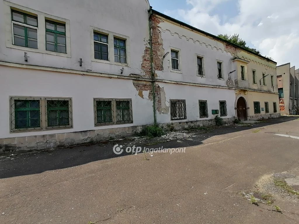 c3-1-name c2-94-name, Eger