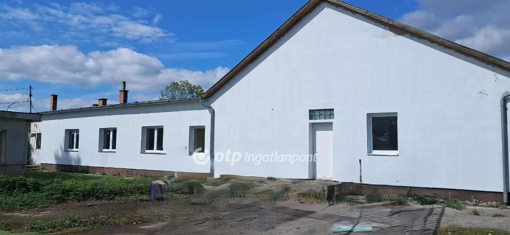 Eladó Ipari terület, Pásztó