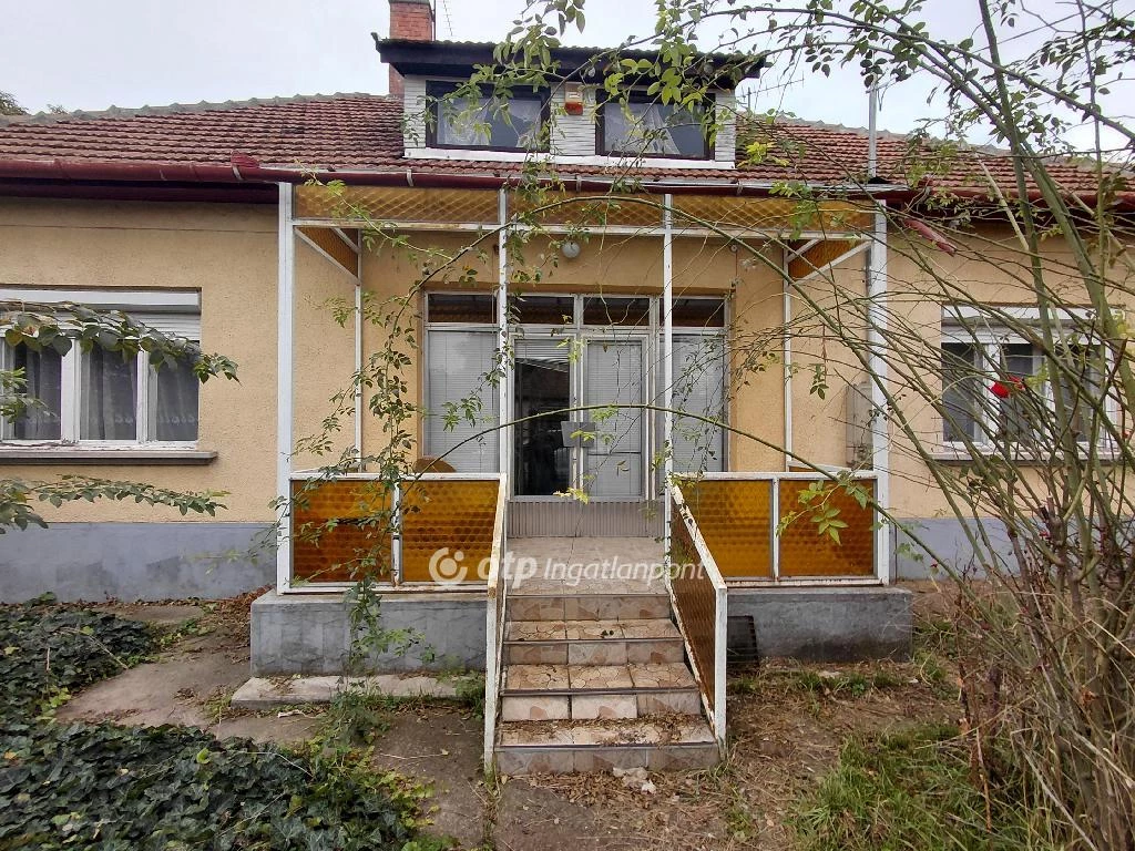 For sale house, Hatvan