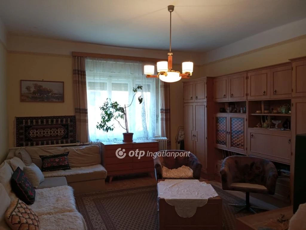 Eladó Ház, Bekölce