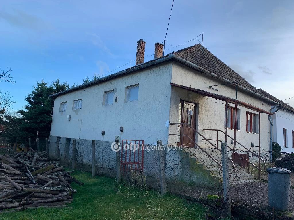 Eladó Egyéb ipari ingatlan, Pétervására