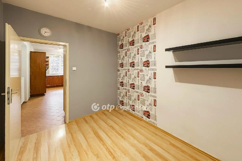 c3-1-name c2-19-name, Eger