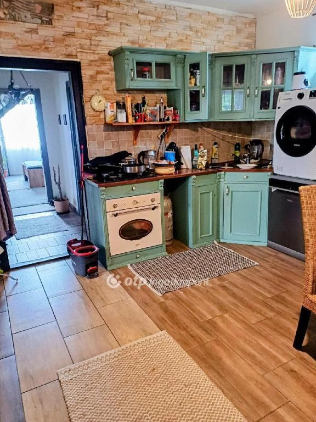 Eladó Ház, Erdőtelek