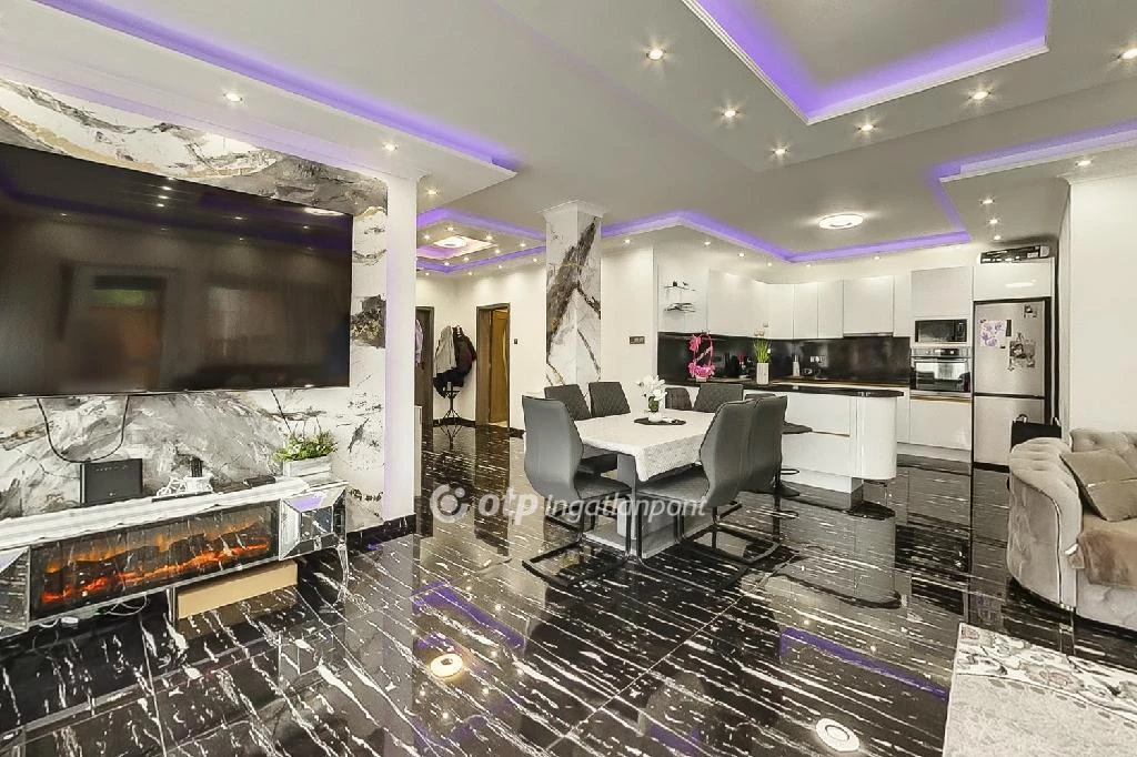 Eladó Ház, Besenyőtelek