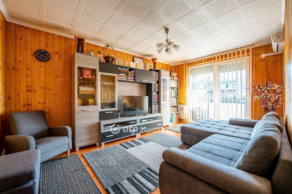 Eladó Lakás, Kazincbarcika