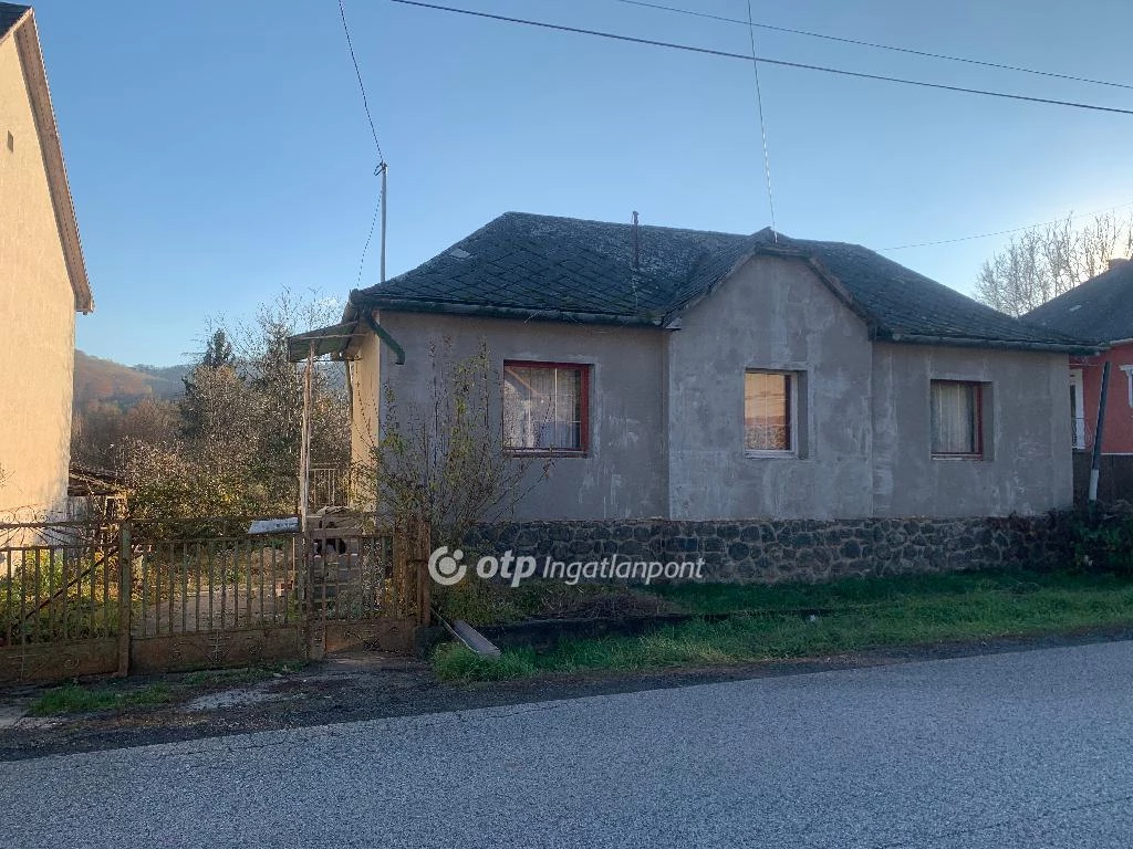 Eladó Ház, Bekölce