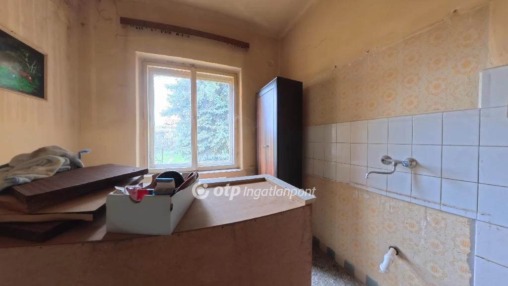Eladó Ház, Cserépfalu