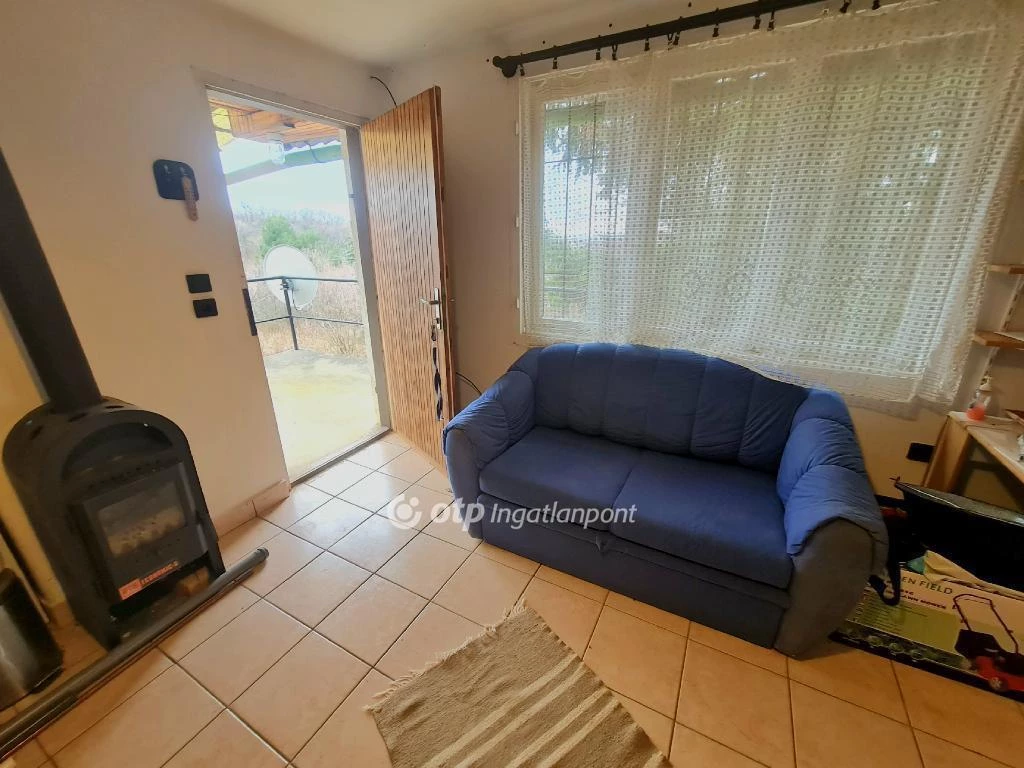 For sale house with a garden, Eger