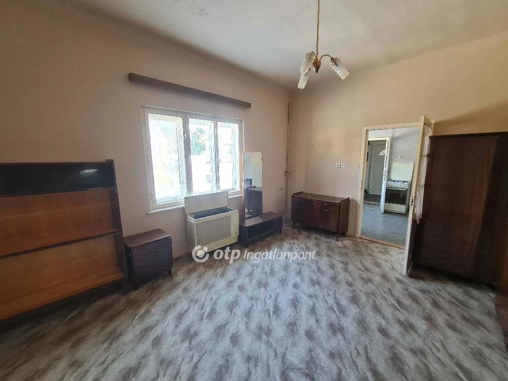 c3-1-name c2-1-name, Egercsehi