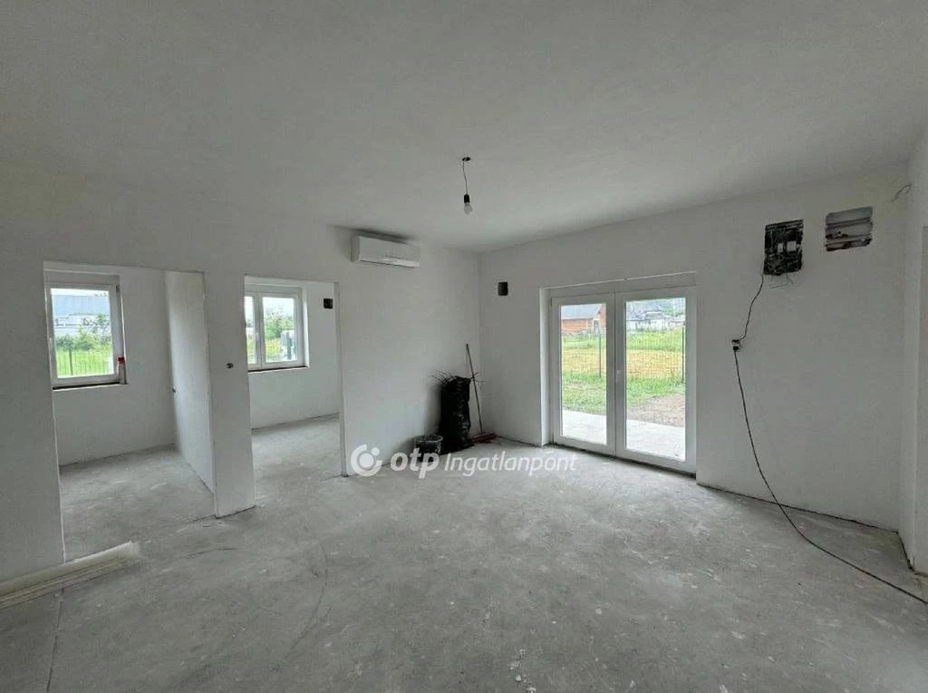 c3-1-name c2-1-name, Demjén