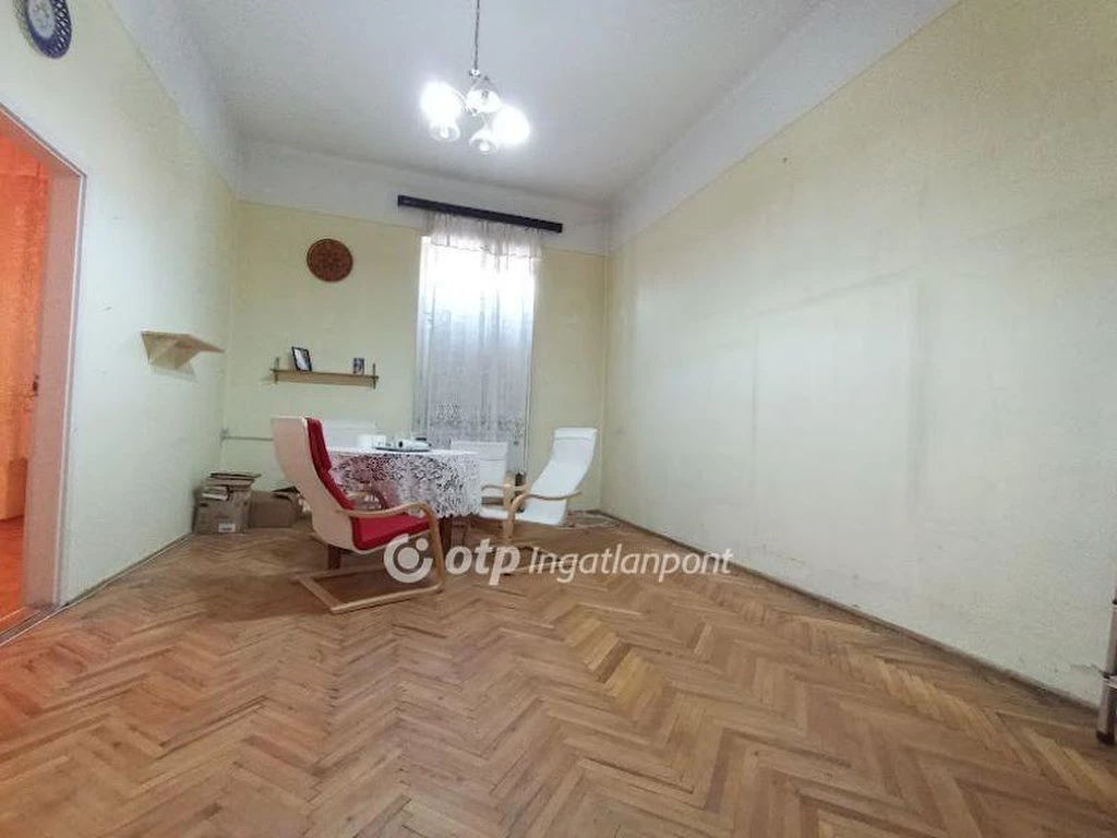 For sale brick flat, Gyöngyös