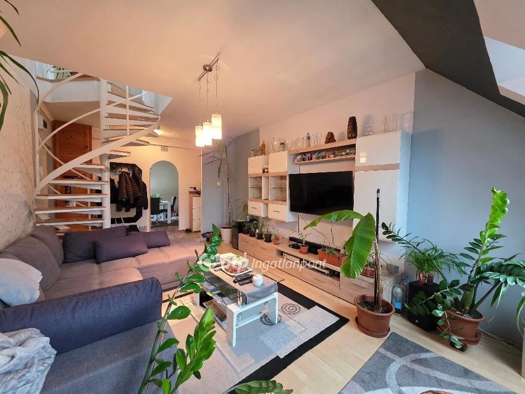 c3-1-name c2-19-name, Eger