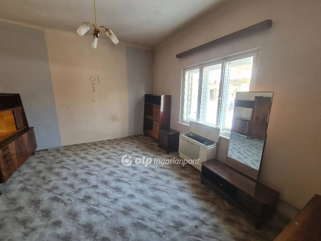 c3-1-name c2-1-name, Egercsehi