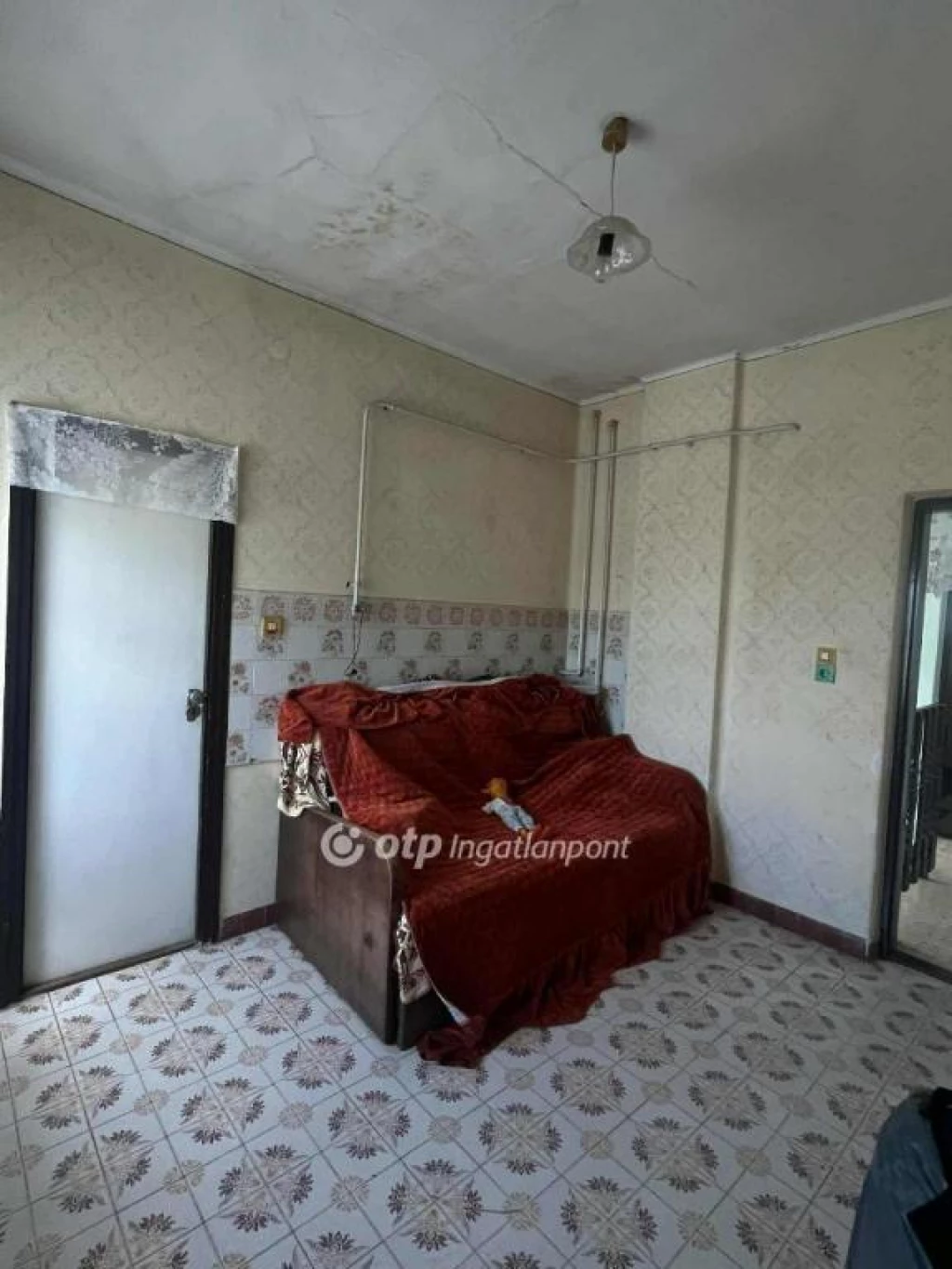 Eladó Ház, Kerecsend