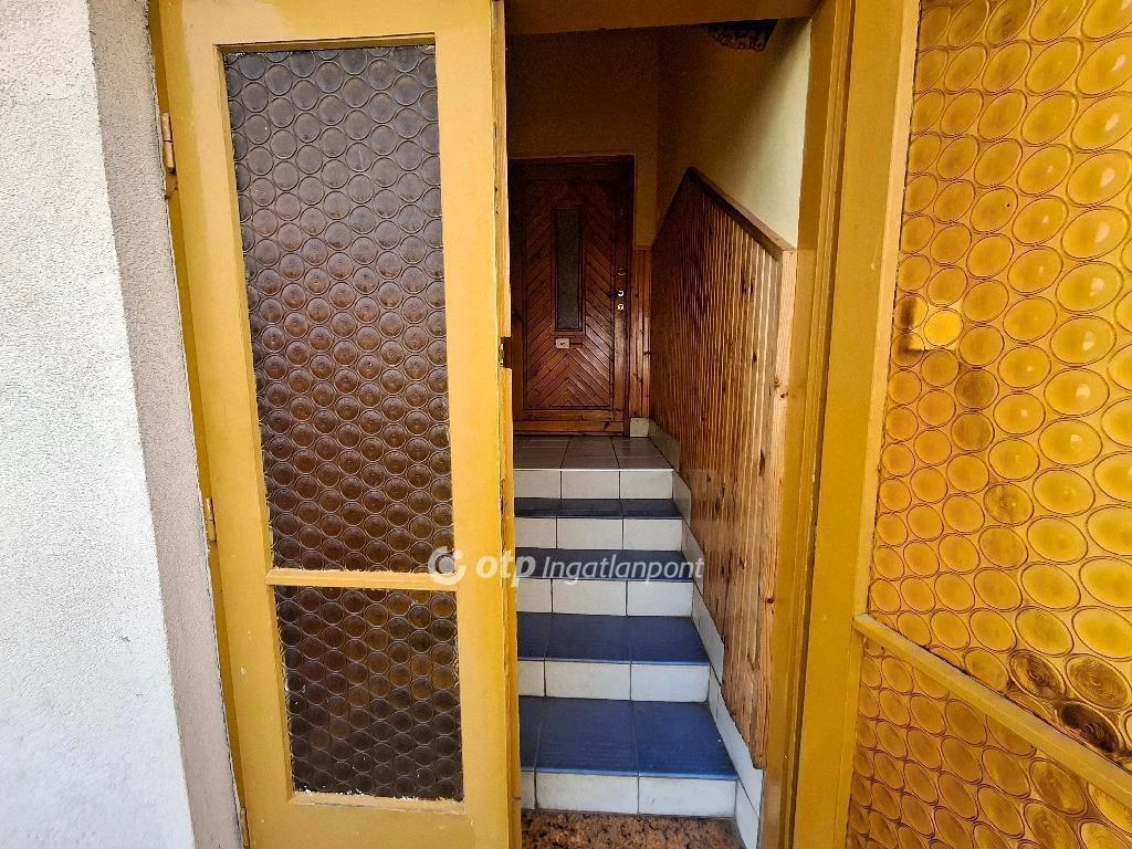 c3-1-name c2-2-name, Eger