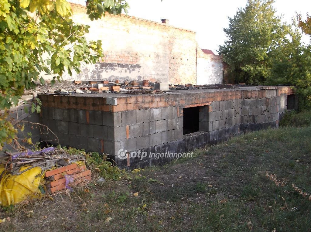 Eladó Ház, Gyöngyös