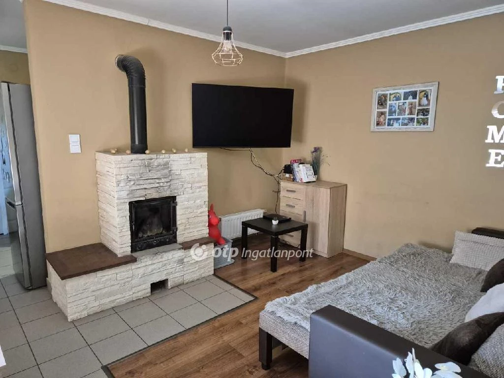 Eladó Ház, Felsőtárkány