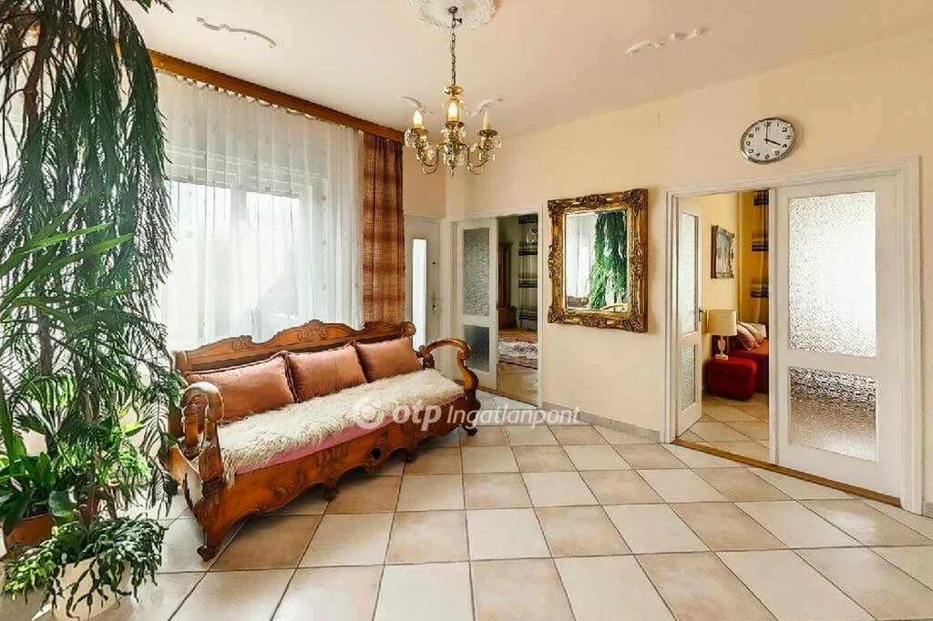 Eladó Ház, Tarnalelesz