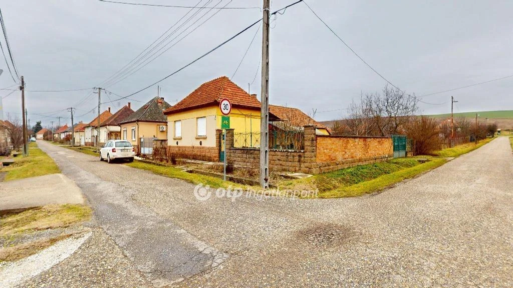 c3-1-name c2-1-name, Bogács