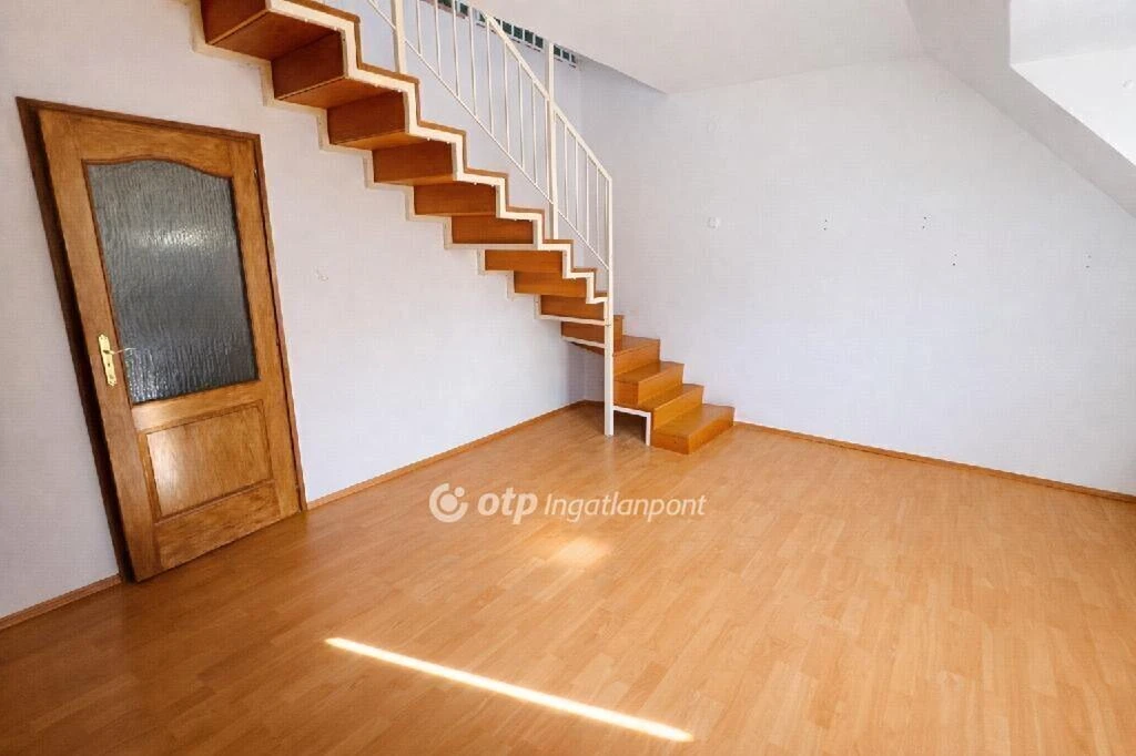 c3-1-name c2-19-name, Eger