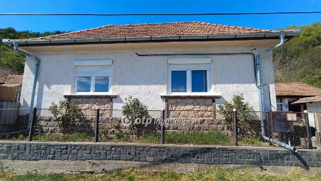 Eladó Ház, Recsk