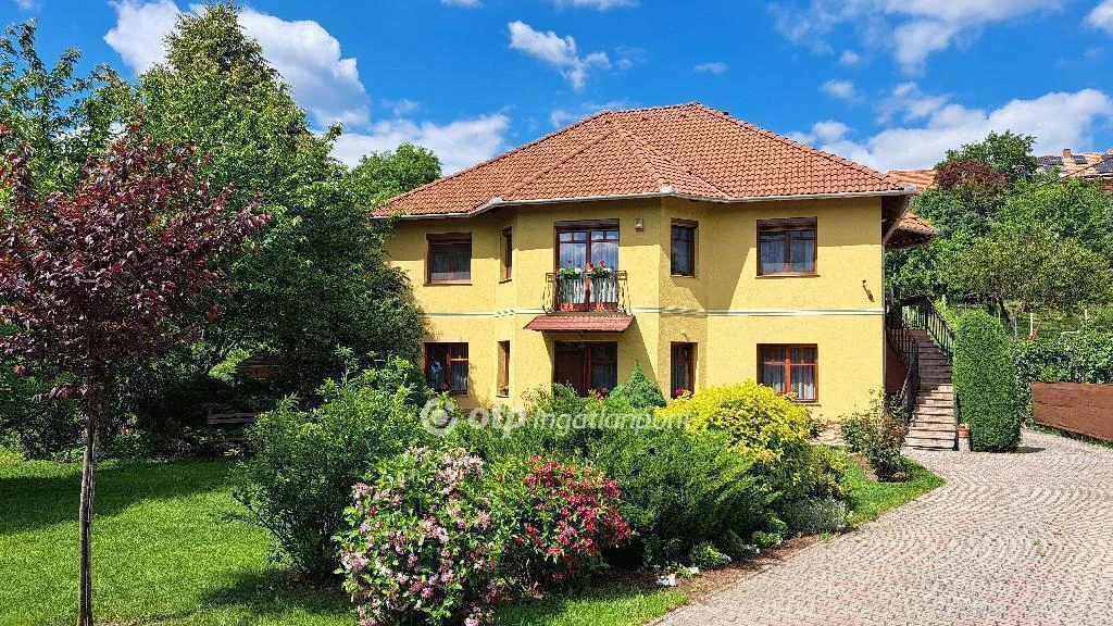 Eladó Ház, Eger