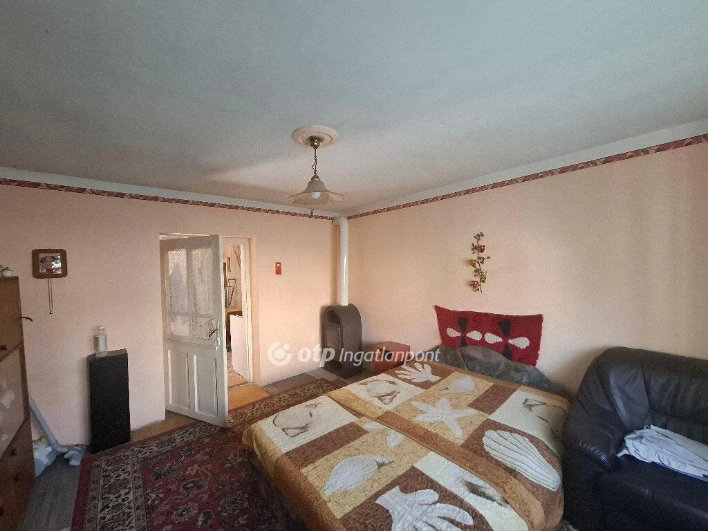 Eladó Ház, Tófalu