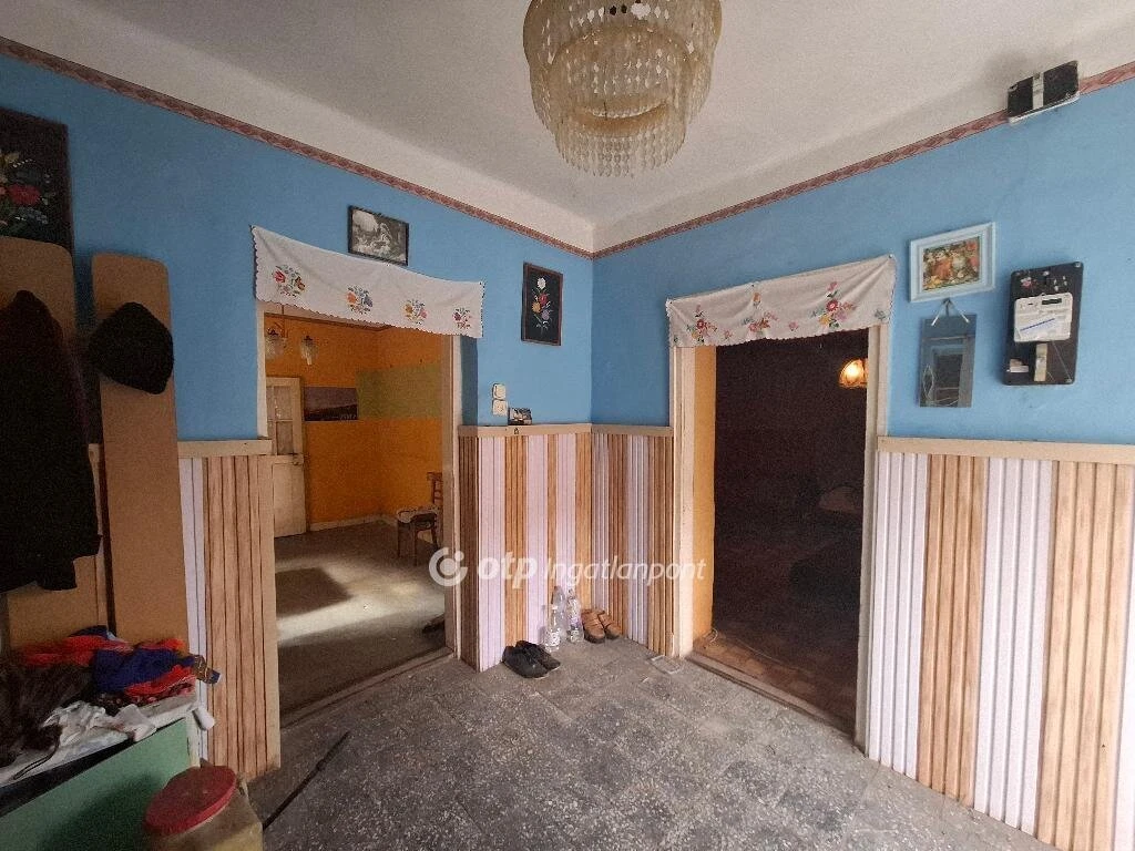Eladó Ház, Gyöngyöspata