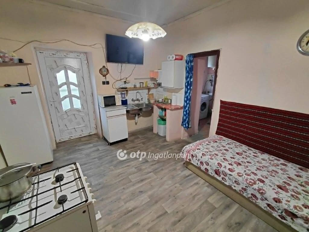 Eladó Ház, Mezőtárkány