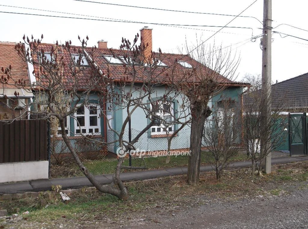 Eladó Ház, Gyöngyös