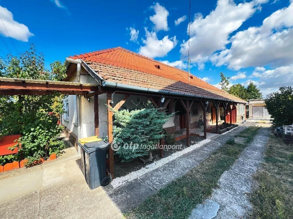 Eladó Ház, Mezőkövesd
