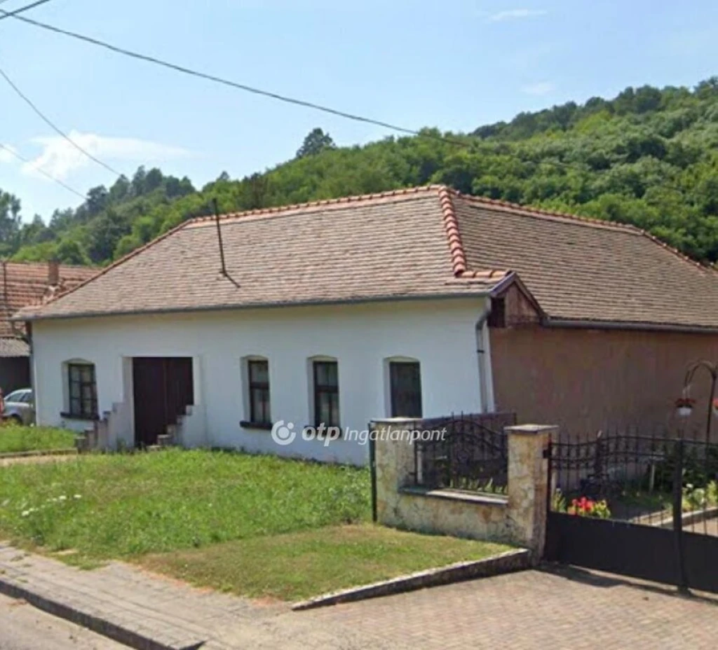 Eladó Ház, Dédestapolcsány