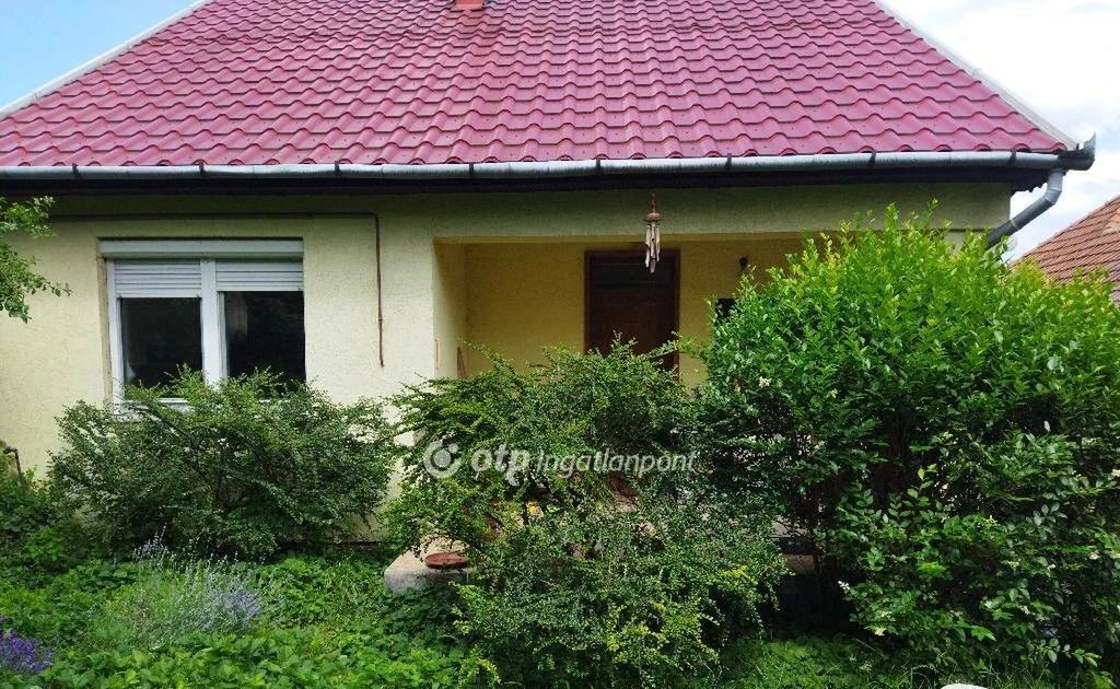 Eladó Ház, Mátraszőlős