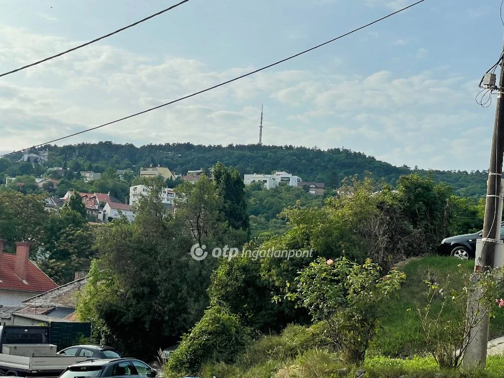 Eladó Ház, Pécs