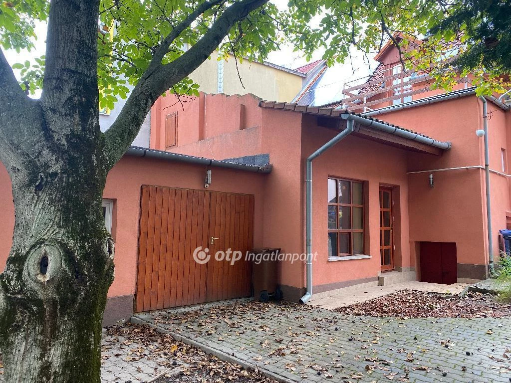 For sale house, Pécs, Lotz Károly utca