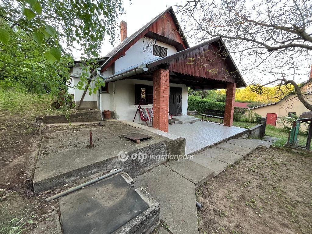 Eladó Ház, Gyód