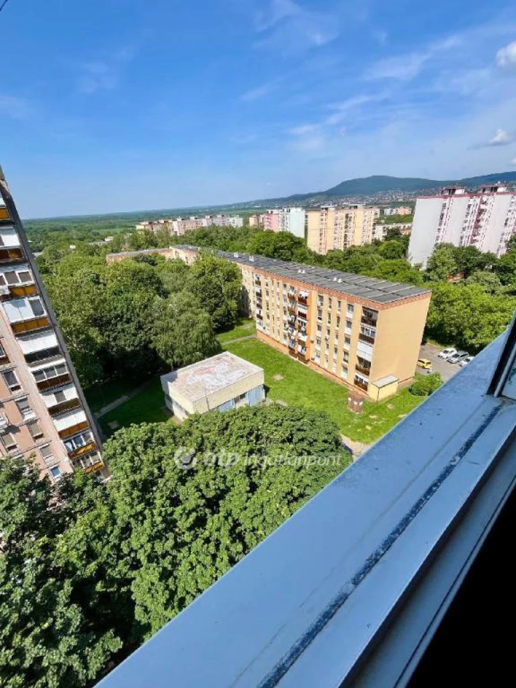 Eladó Lakás, Pécs
