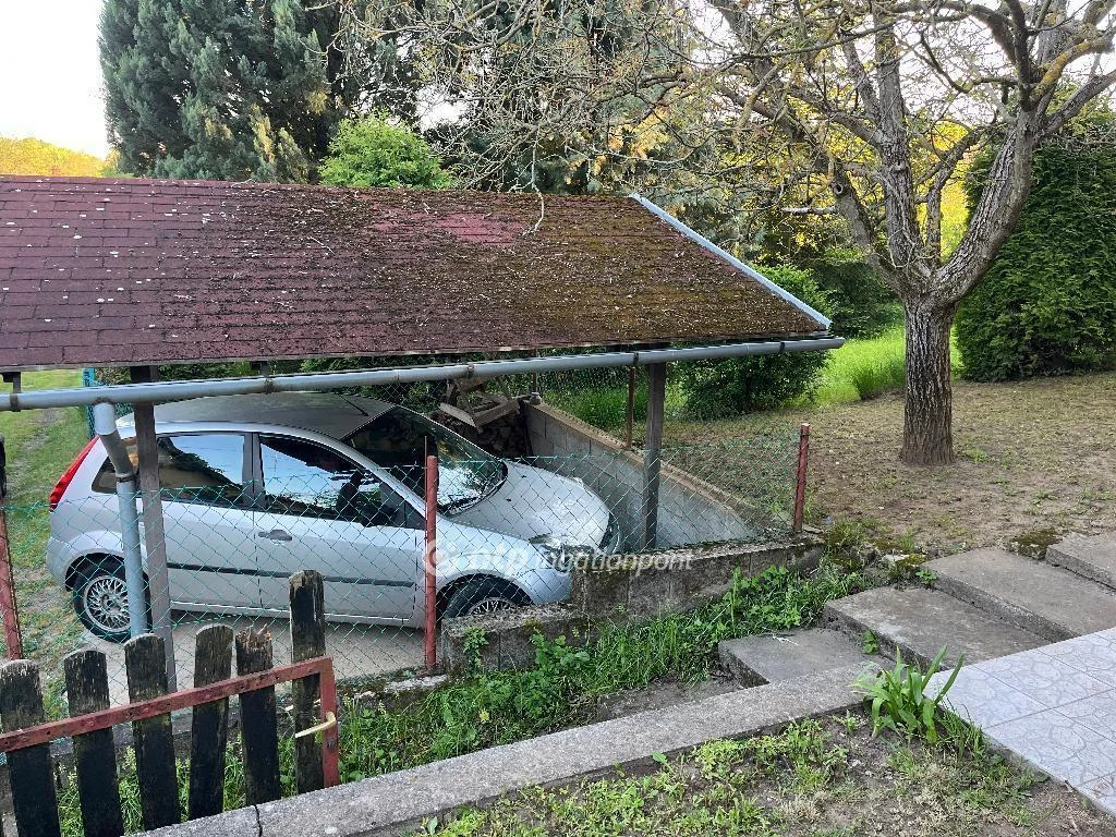 Eladó Ház, Gyód