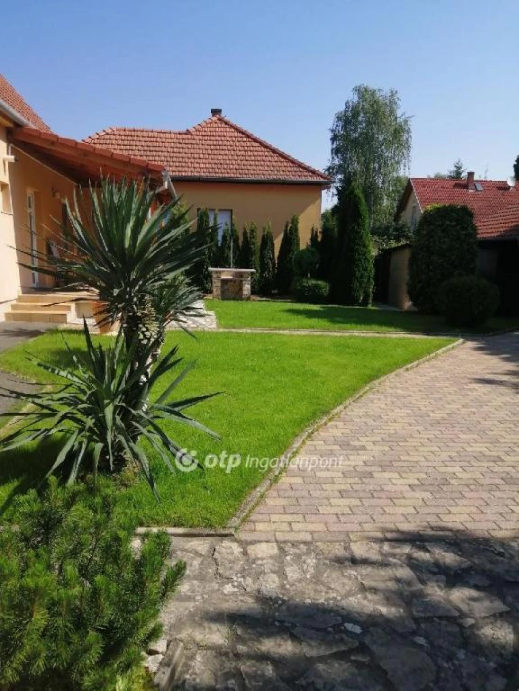For sale house, Harkány, Családi házas