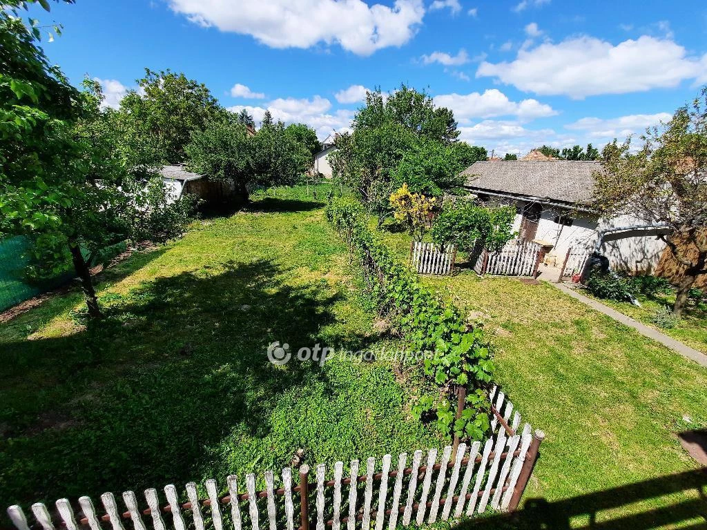 Eladó Ház, Siófok