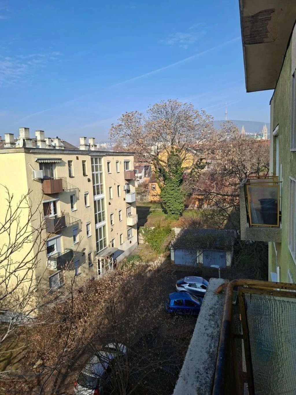 c3-1-name c2-19-name, Pécs, Belváros