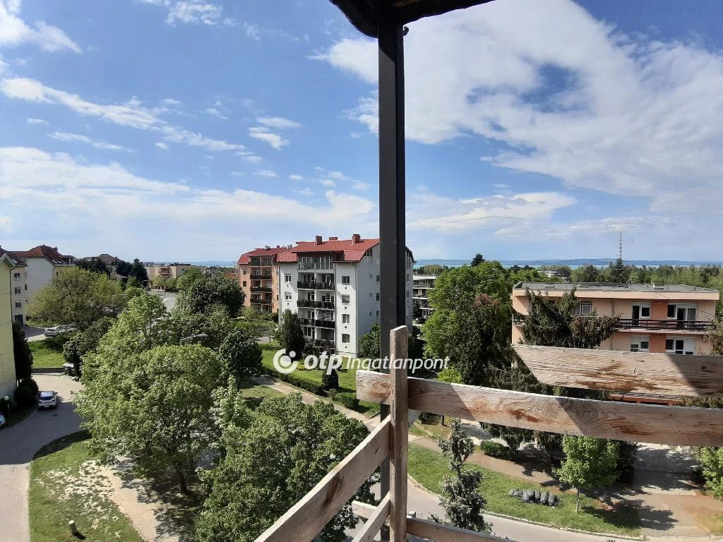 Eladó Lakás, Siófok