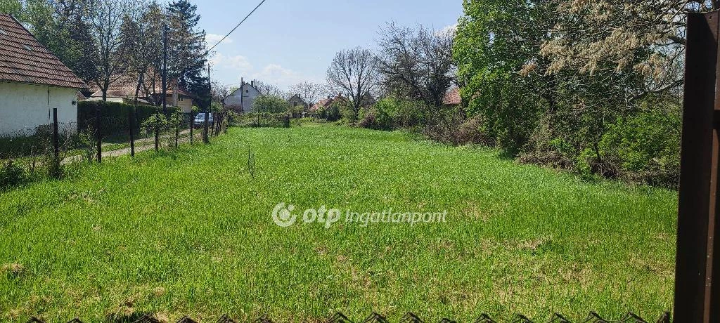 For sale building plot, Tápiógyörgye, faluközpont