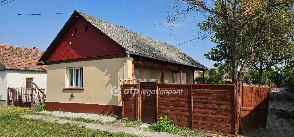 For sale house, Tápiógyörgye, faluközpont