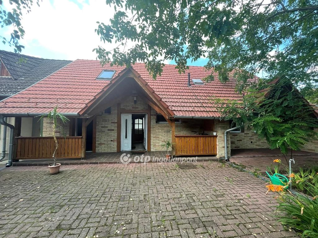 For sale house, Tápiógyörgye, faluközpont