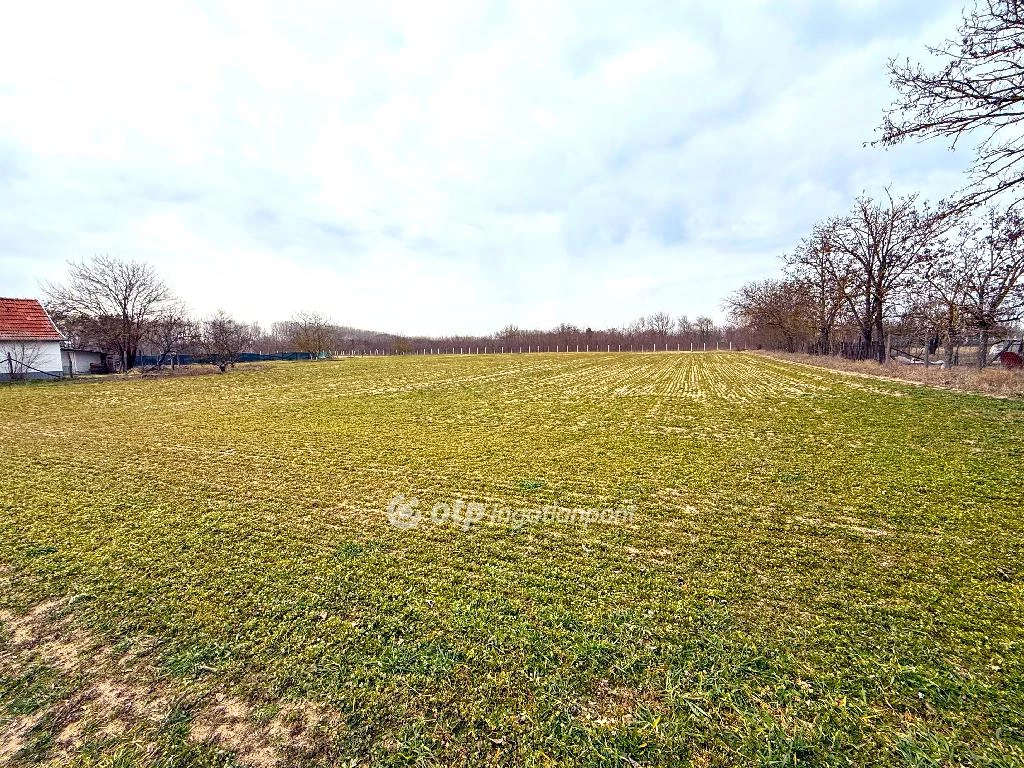 For sale building plot, Csemő, Zöldhalom