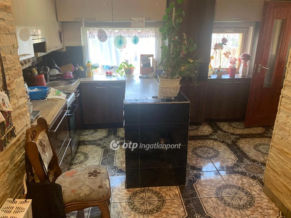 Eladó családi ház, Jászfelsőszentgyörgy, Csendes