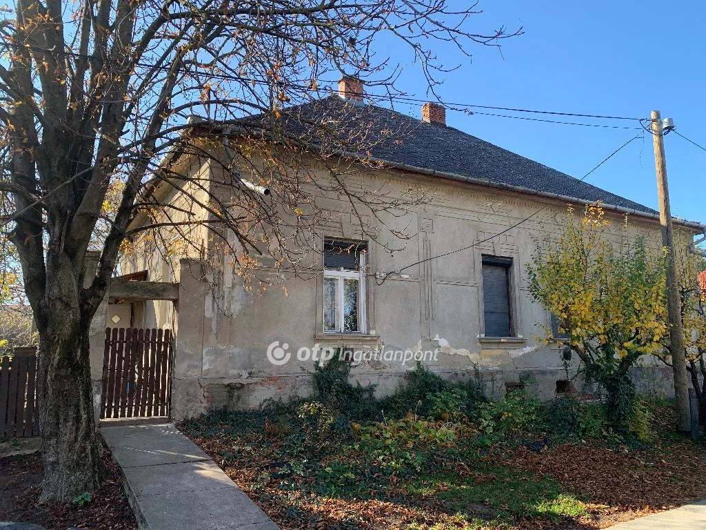 Eladó házrész, Túrkeve, Csendes