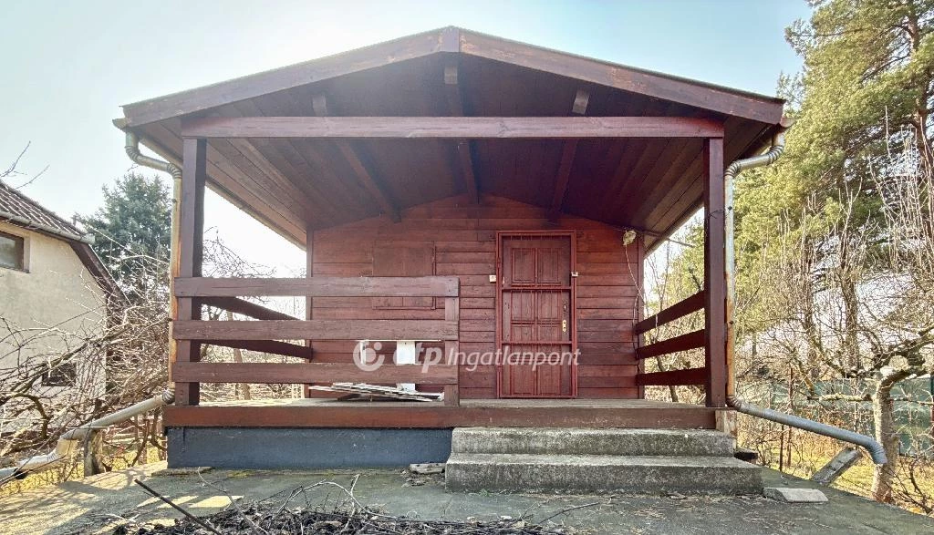 Eladó üdülő, nyaraló, Szolnok, Alcsi sziget