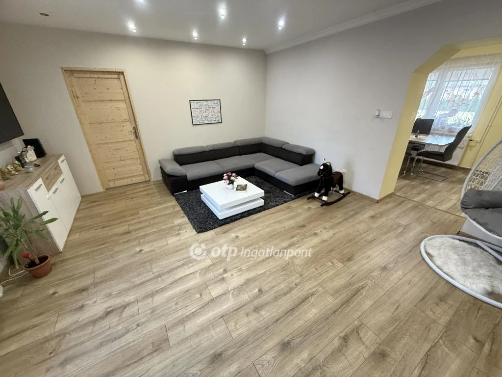 Eladó családi ház, Tiszakécske, Tiszabög